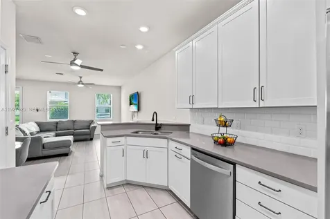 1190 Eucalyptus Drive Hollywood FL 33021