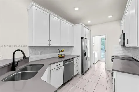1190 Eucalyptus Drive Hollywood FL 33021