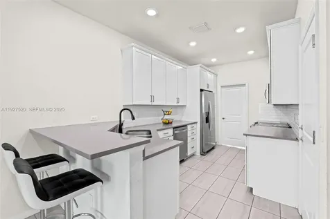 1190 Eucalyptus Drive Hollywood FL 33021