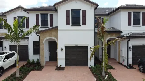 11125 W 33rd Court Hialeah FL 33018