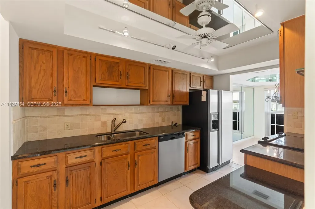 1194 Hillsboro Mile Hillsboro Beach FL 33062