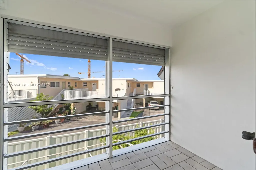 1194 Hillsboro Mile Hillsboro Beach FL 33062