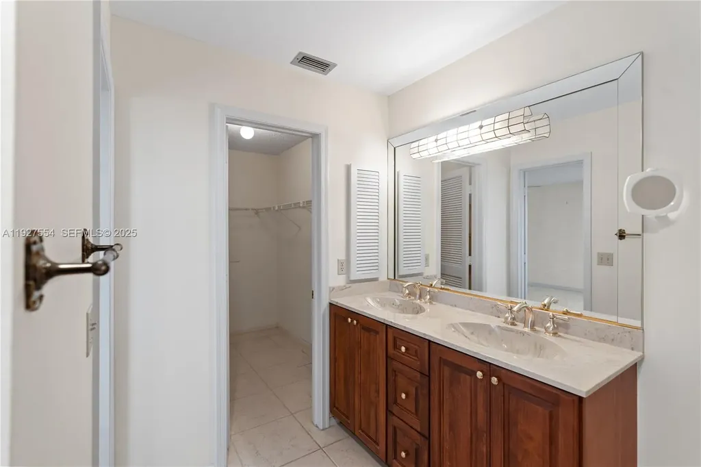 1194 Hillsboro Mile Hillsboro Beach FL 33062