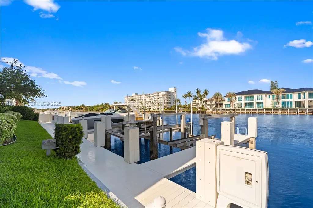 1194 Hillsboro Mile Hillsboro Beach FL 33062