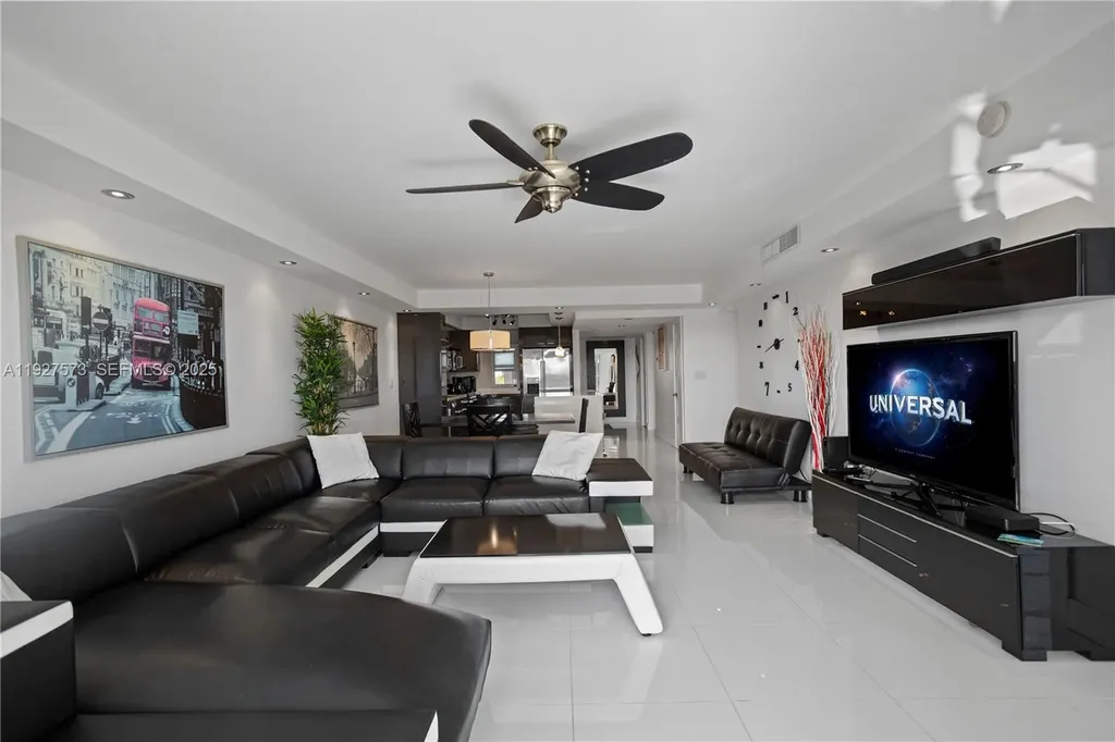 3050 N Palm Aire Drive Pompano Beach FL 33069