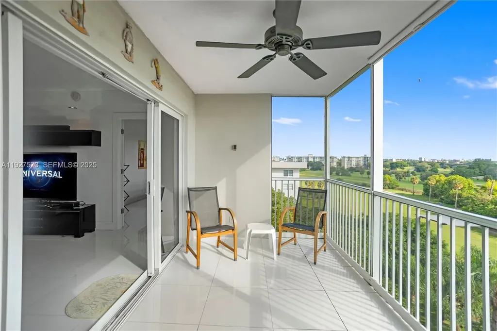 3050 N Palm Aire Drive Pompano Beach FL 33069