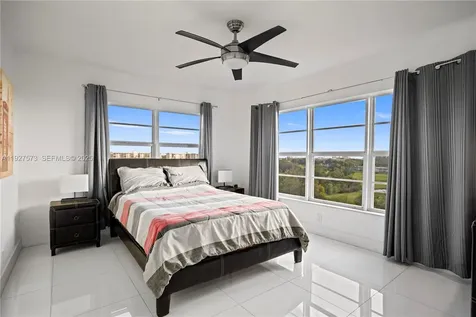 3050 N Palm Aire Drive Pompano Beach FL 33069
