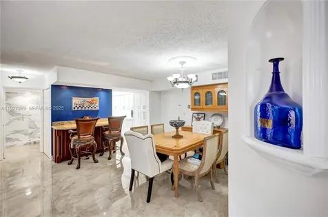 3600 Mystic Pointe Drive Aventura FL 33180