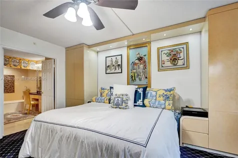 3600 Mystic Pointe Drive Aventura FL 33180