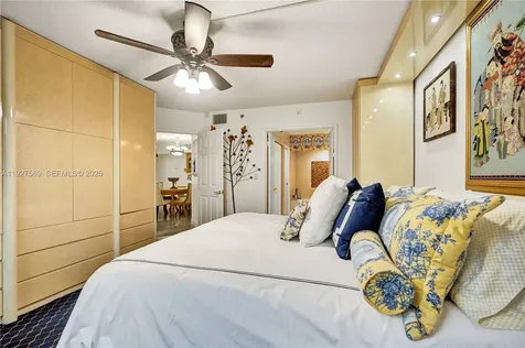 3600 Mystic Pointe Drive Aventura FL 33180
