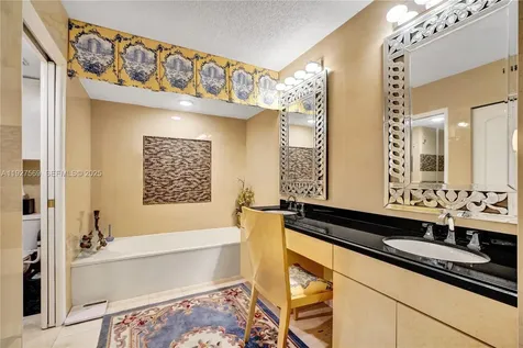 3600 Mystic Pointe Drive Aventura FL 33180