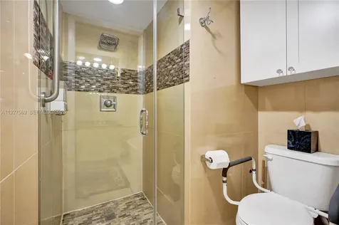 3600 Mystic Pointe Drive Aventura FL 33180