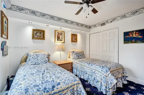 3600 Mystic Pointe Drive Aventura FL 33180