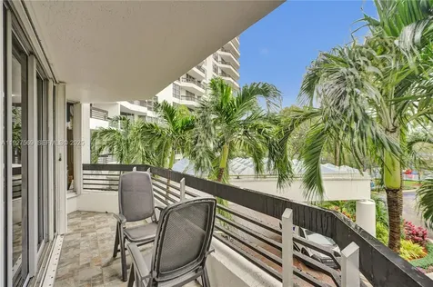 3600 Mystic Pointe Drive Aventura FL 33180