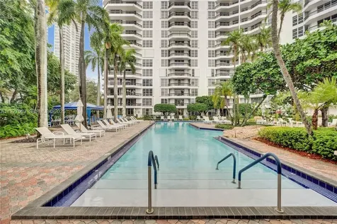 3600 Mystic Pointe Drive Aventura FL 33180