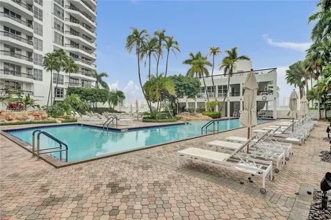 3600 Mystic Pointe Drive Aventura FL 33180
