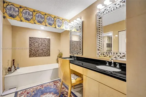 3600 Mystic Pointe Drive Aventura FL 33180