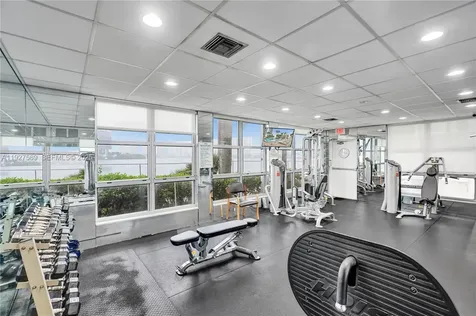 3600 Mystic Pointe Drive Aventura FL 33180