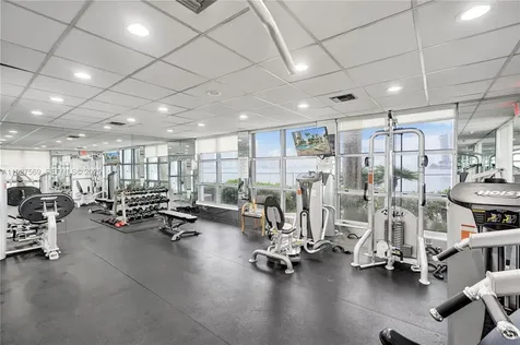 3600 Mystic Pointe Drive Aventura FL 33180