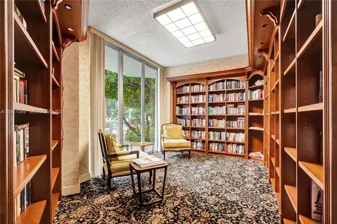 3600 Mystic Pointe Drive Aventura FL 33180