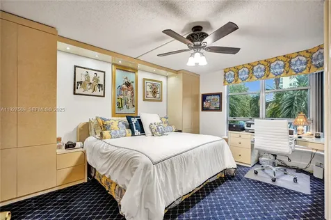 3600 Mystic Pointe Drive Aventura FL 33180