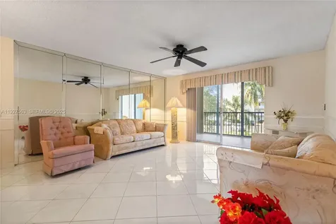 190 SE 5th Avenue Dania Beach FL 33004