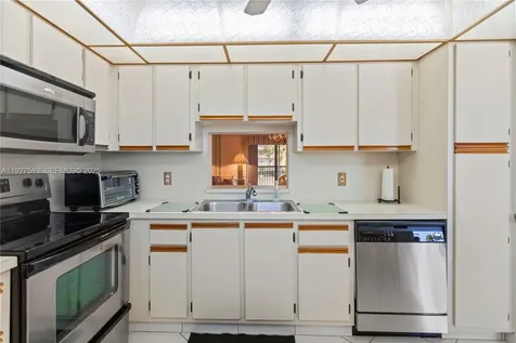 190 SE 5th Avenue Dania Beach FL 33004