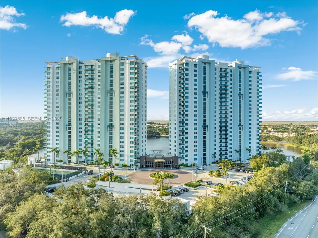 2641 N Flamingo Road Sunrise FL 33323