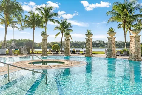 2641 N Flamingo Road Sunrise FL 33323