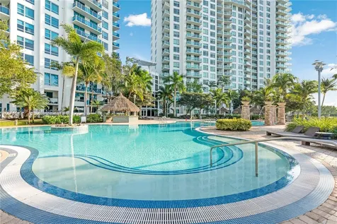 2641 N Flamingo Road Sunrise FL 33323
