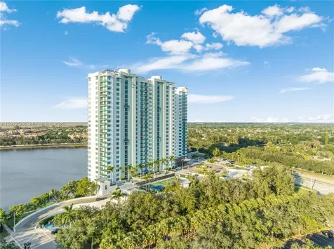2641 N Flamingo Road Sunrise FL 33323