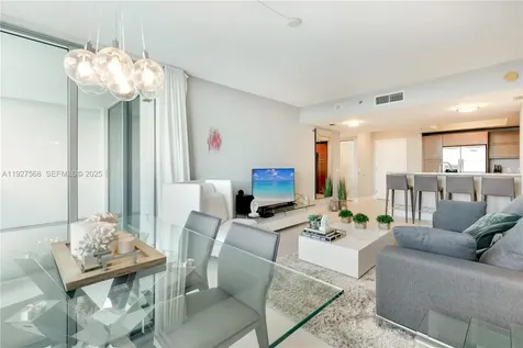 2641 N Flamingo Road Sunrise FL 33323