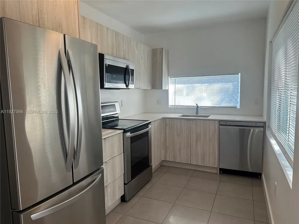 2206 Simms Street Hollywood FL 33020