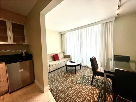 2670 E Sunrise Boulevard Fort Lauderdale FL 33304