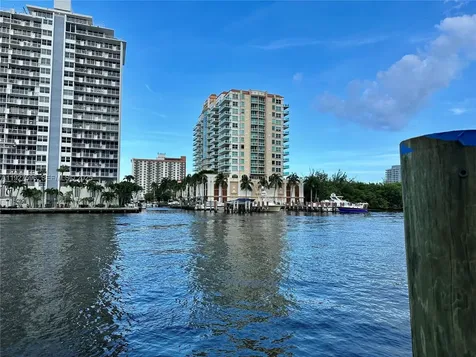 2670 E Sunrise Boulevard Fort Lauderdale FL 33304