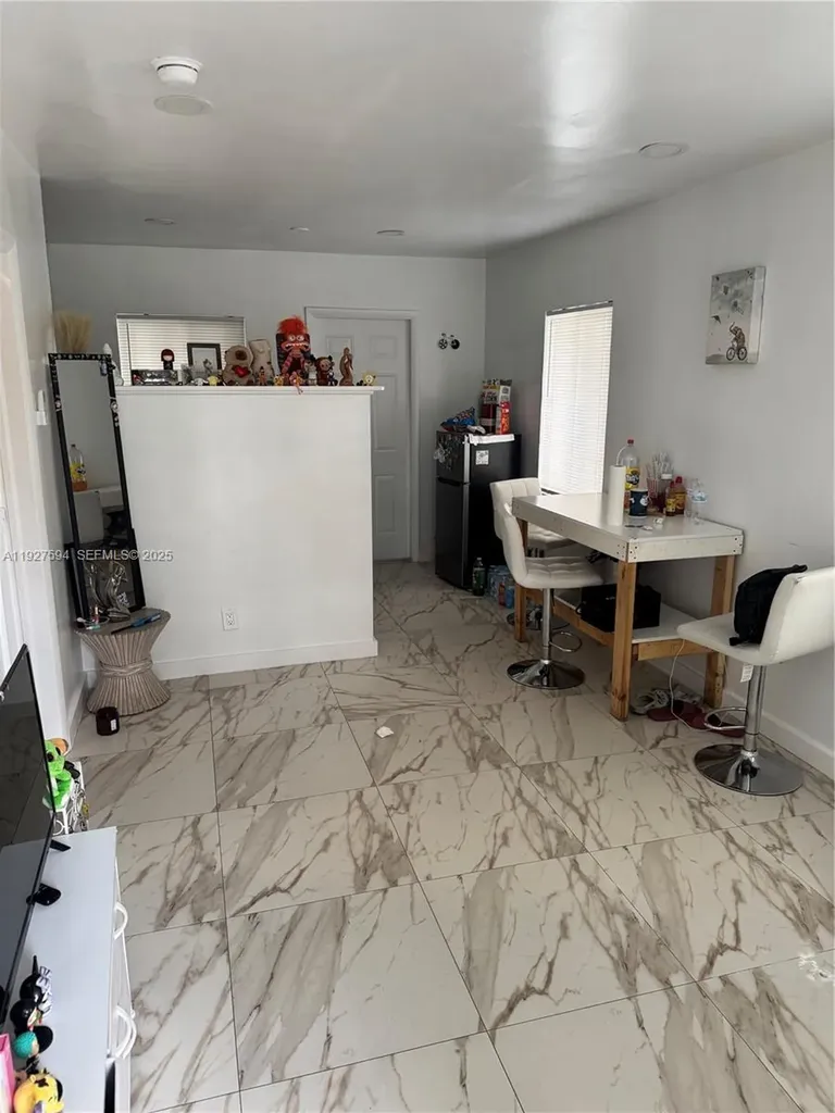 3932 SW 12th Place Fort Lauderdale FL 33312