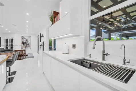 3825 Heron Ridge Lane Weston FL 33331