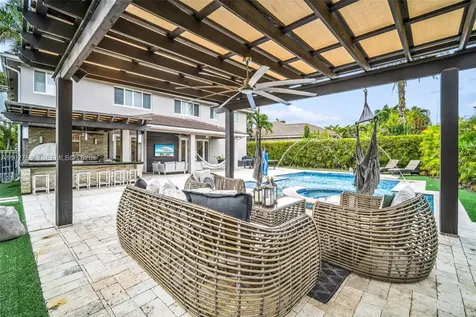 3825 Heron Ridge Lane Weston FL 33331