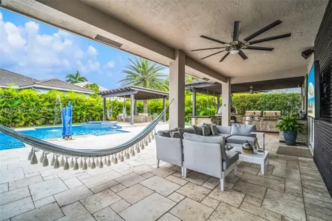 3825 Heron Ridge Lane Weston FL 33331