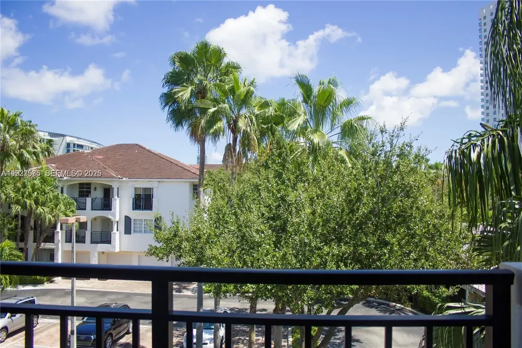 3145 NE 184th Street Aventura FL 33160