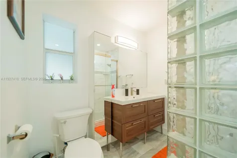 269 SE 8th Avenue Deerfield Beach FL 33441
