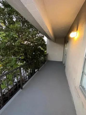 5665 W 20 Avenue Hialeah FL 33012