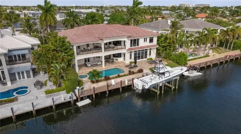 2320 NE 34th Court Lighthouse Point FL 33064