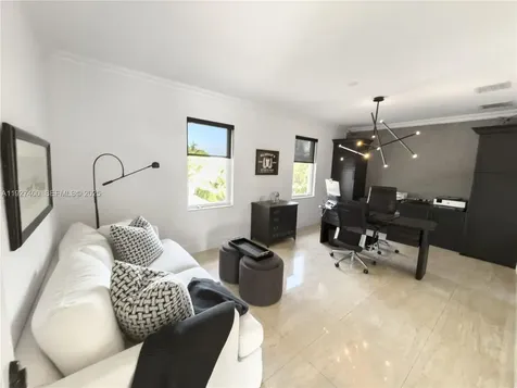 2320 NE 34th Court Lighthouse Point FL 33064