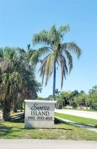 3905 N Nob Hill Road Sunrise FL 33351