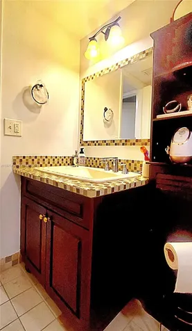 3905 N Nob Hill Road Sunrise FL 33351