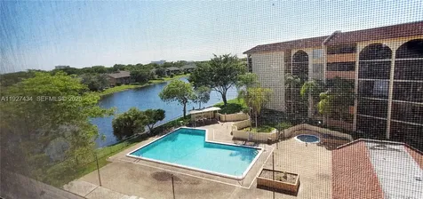 3905 N Nob Hill Road Sunrise FL 33351
