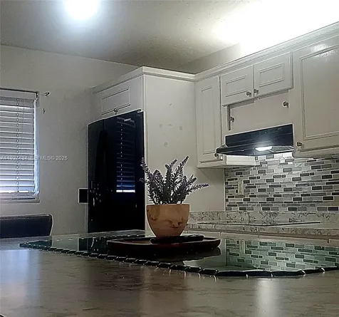 3905 N Nob Hill Road Sunrise FL 33351