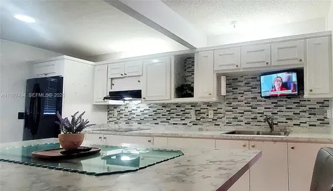 3905 N Nob Hill Road Sunrise FL 33351