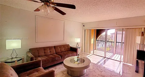 3905 N Nob Hill Road Sunrise FL 33351